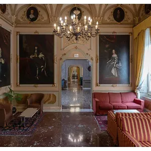 Phi Canalgrande Hotel Modena
